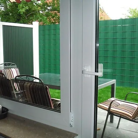 In With Swimming Pool Ferienhaus *